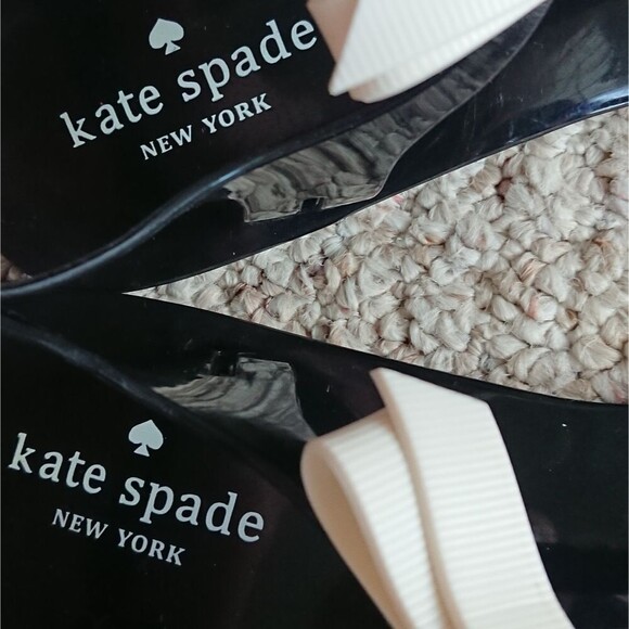 Kate Spade Black and Cream Jelly Sandal size 9 - Picture 7 of 11